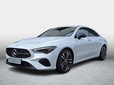 Mercedes-Benz CLA 180 Star Edition Luxury Line 6