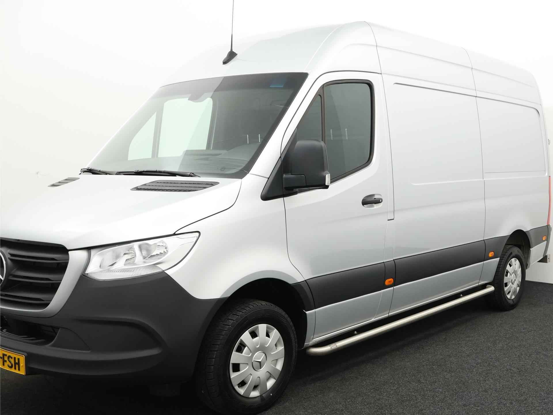 Mercedes-Benz Sprinter 315 1.9 CDI L2/H2 RWD