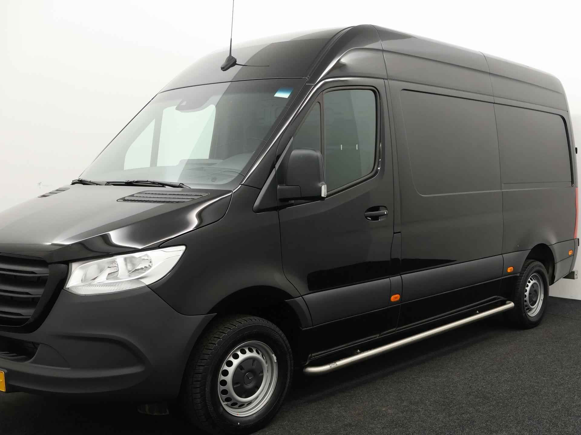 Mercedes-Benz Sprinter 315 1.9 CDI L2/H2 RWD